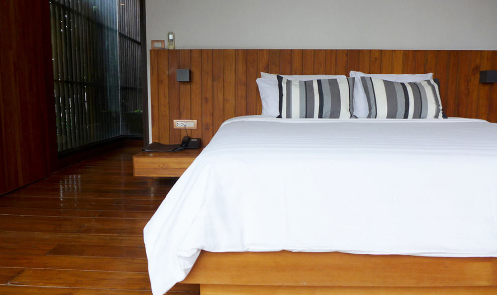 Hotel Luxx Langsuan - Sha
