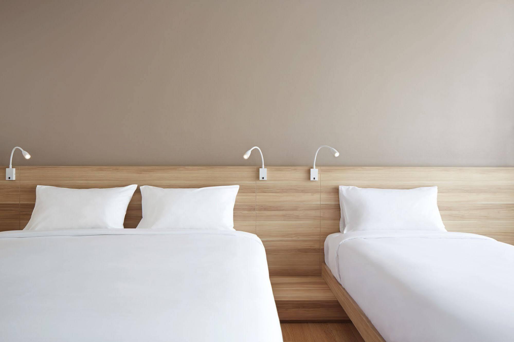 Hotel Happy 3 3*