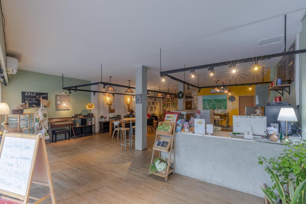 Folk Poshtel Silom Acomodação com café da manhã  2*