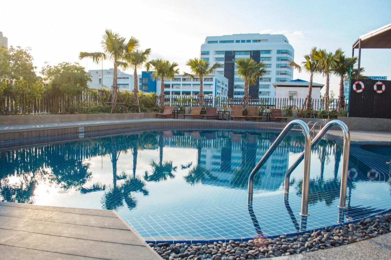 Hotel A-one 4*