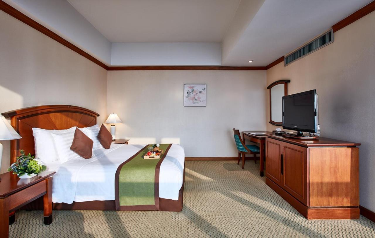 Baiyoke Sky 4* Bangkok