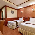 Pj Watergate Hotel