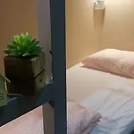 Green Home Hostel And Massage