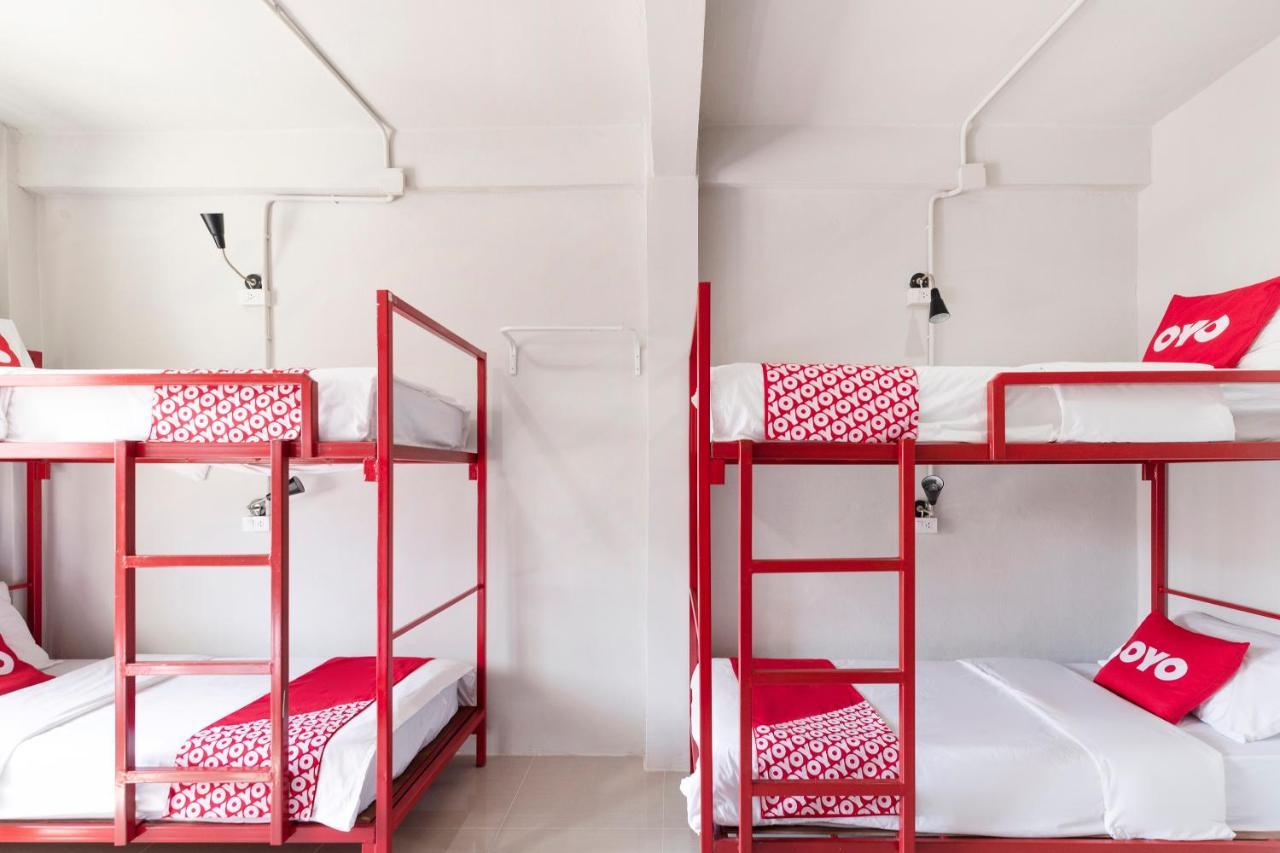 Oyo 716 Check Hostel Bangkok