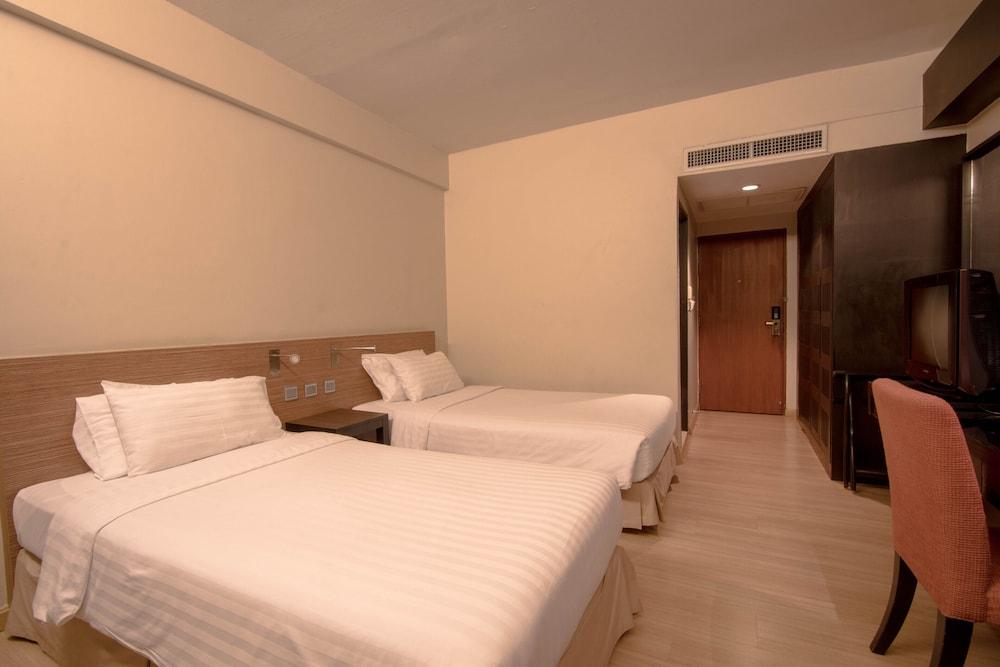 The Rajtaevee Hotel 3*