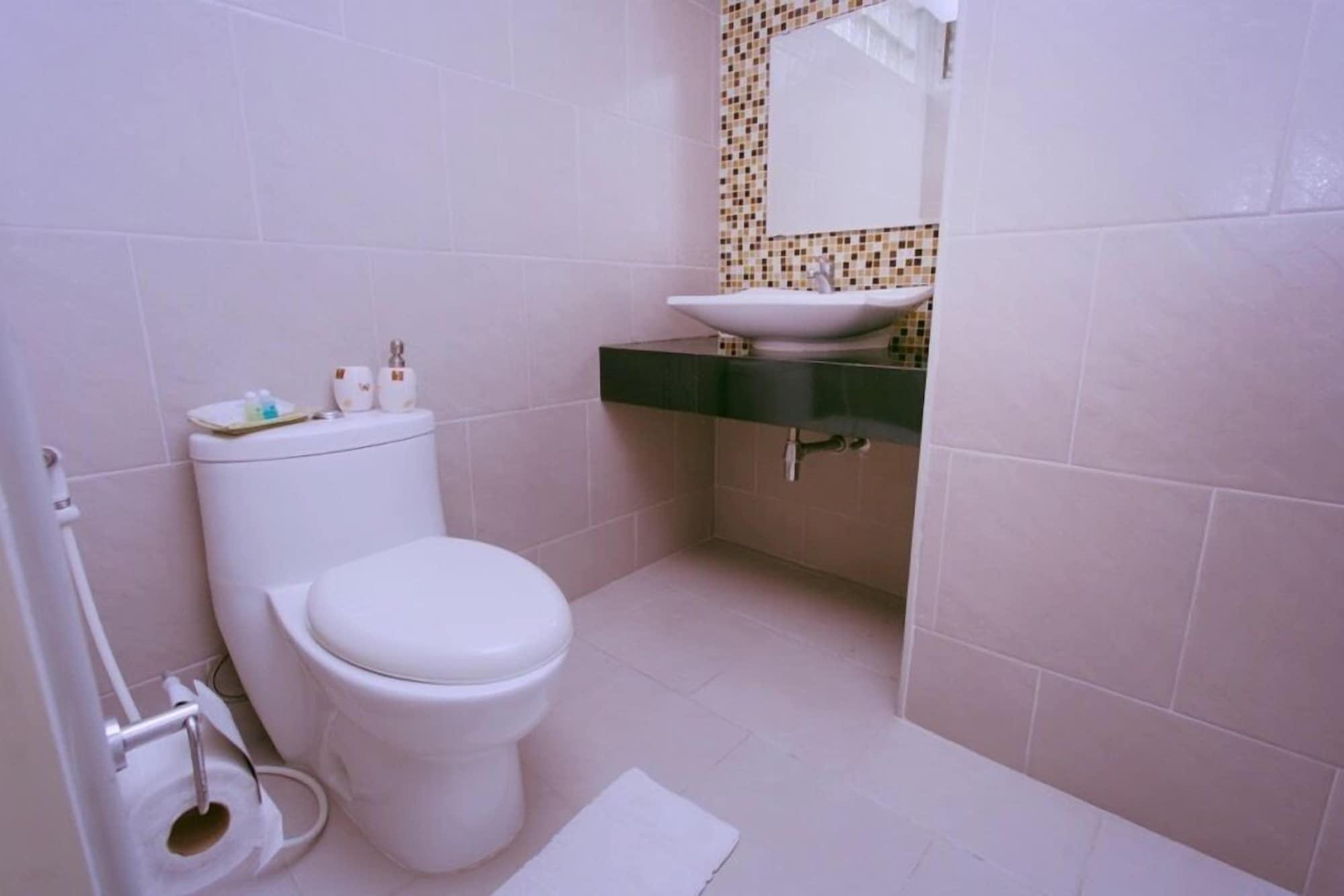 Sky Place Srinakarin 3*