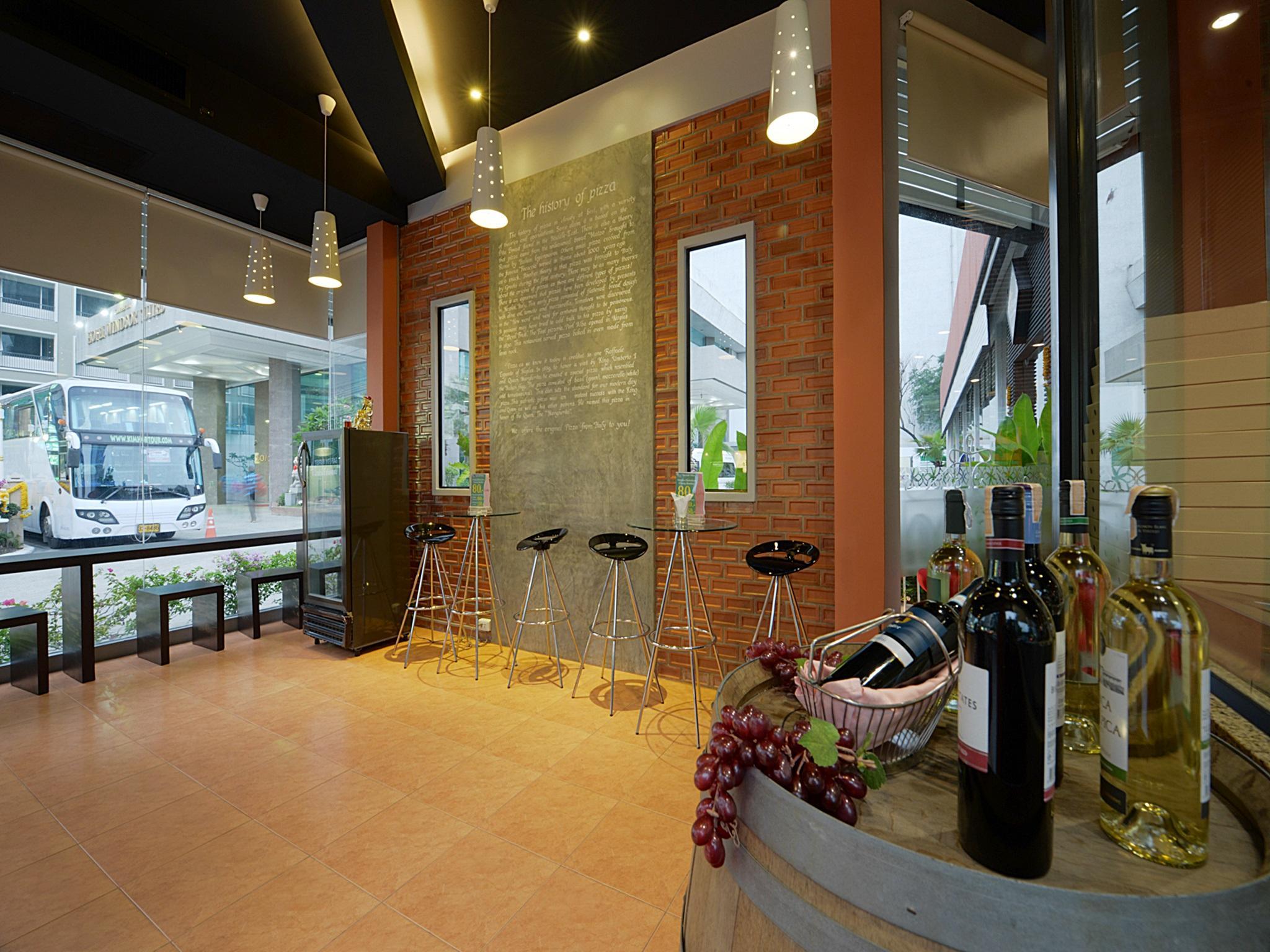 Windsor Bangkok, Managed By Accor 4*