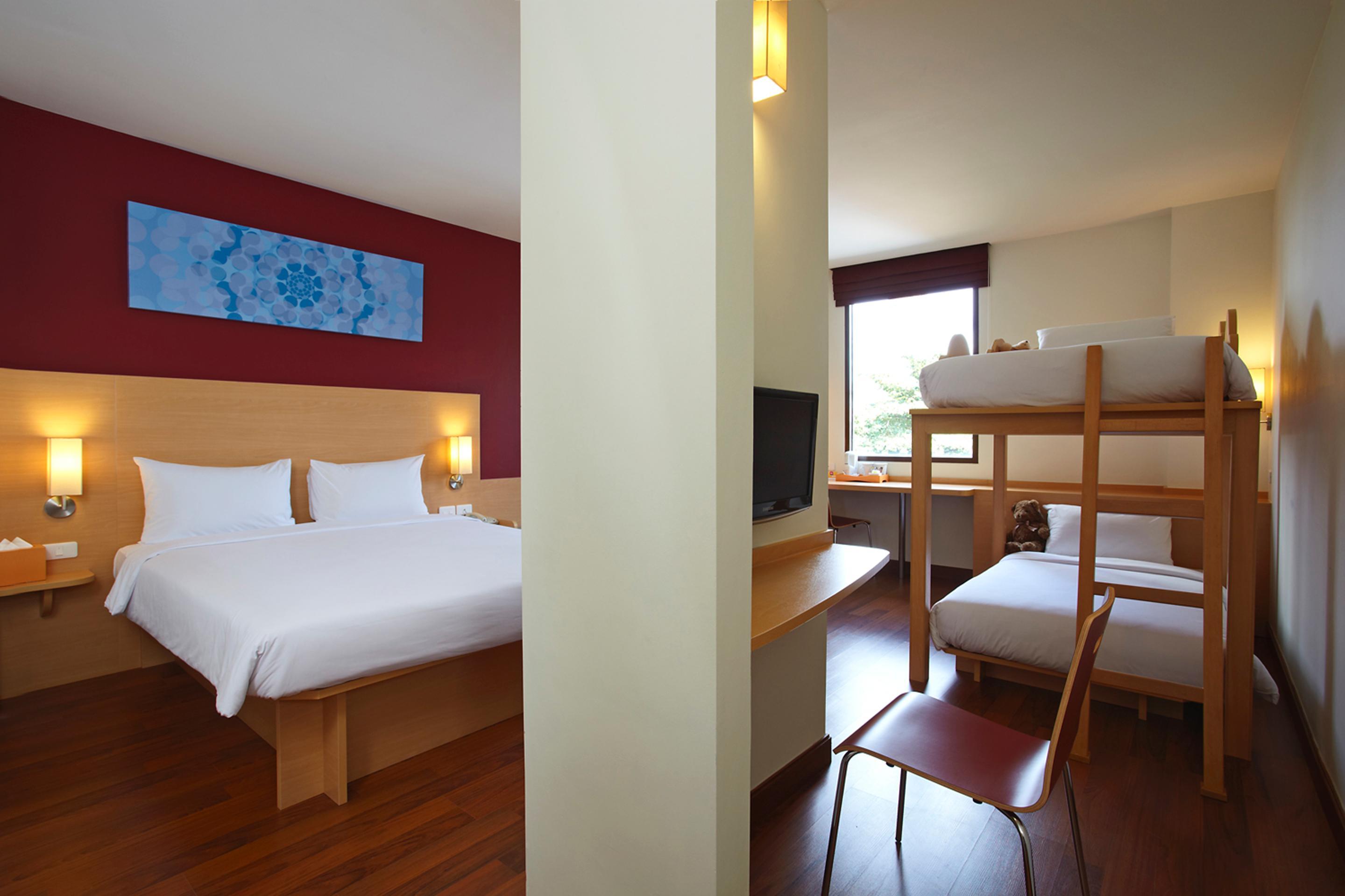 Ibis Riverside Hotel Bangkok