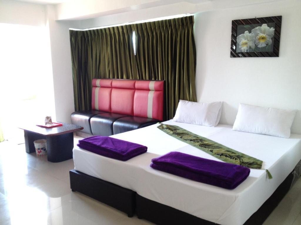 Hotel Latin Garden Bangkok
