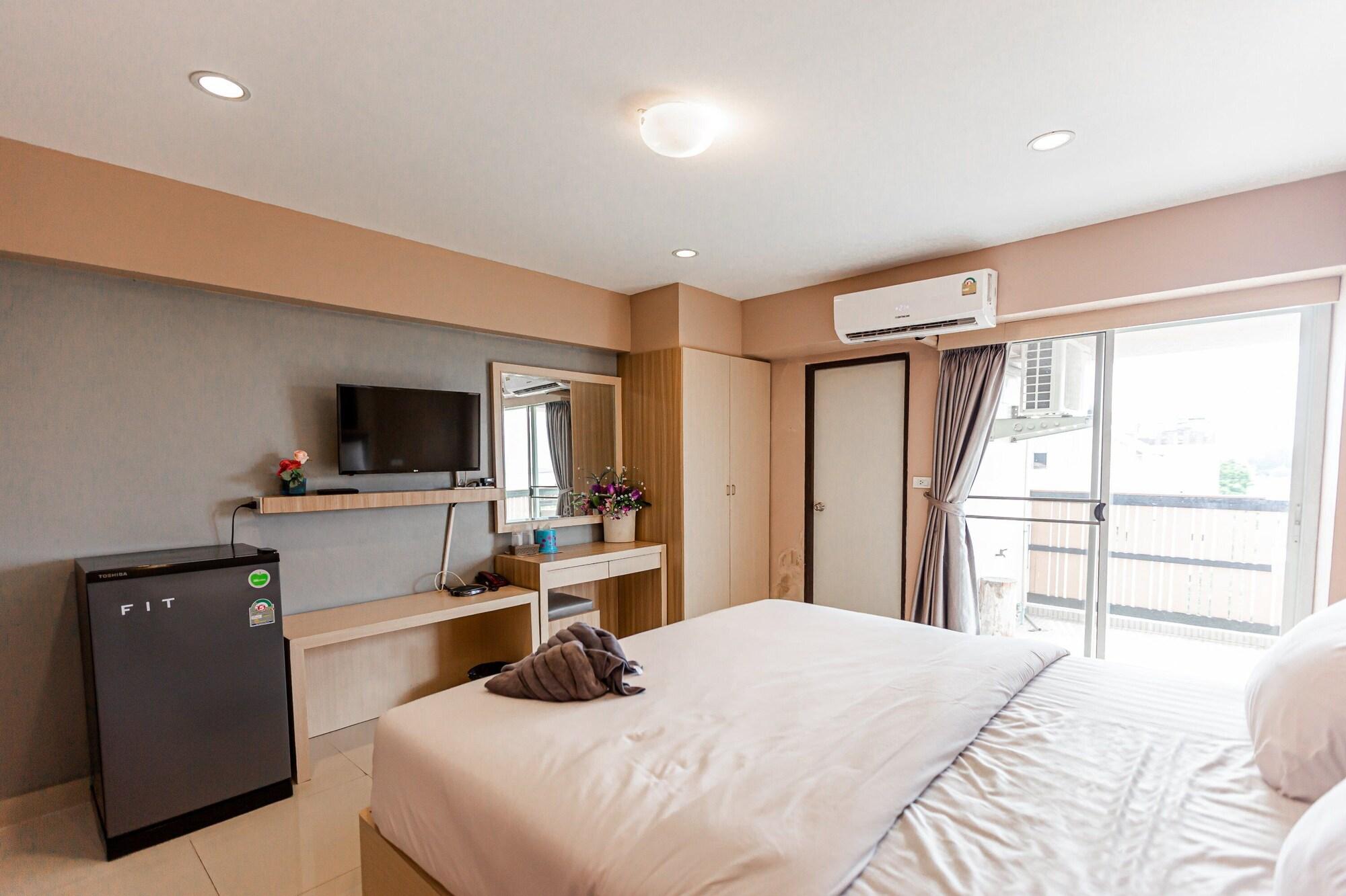 Hotel Latin Garden 2*