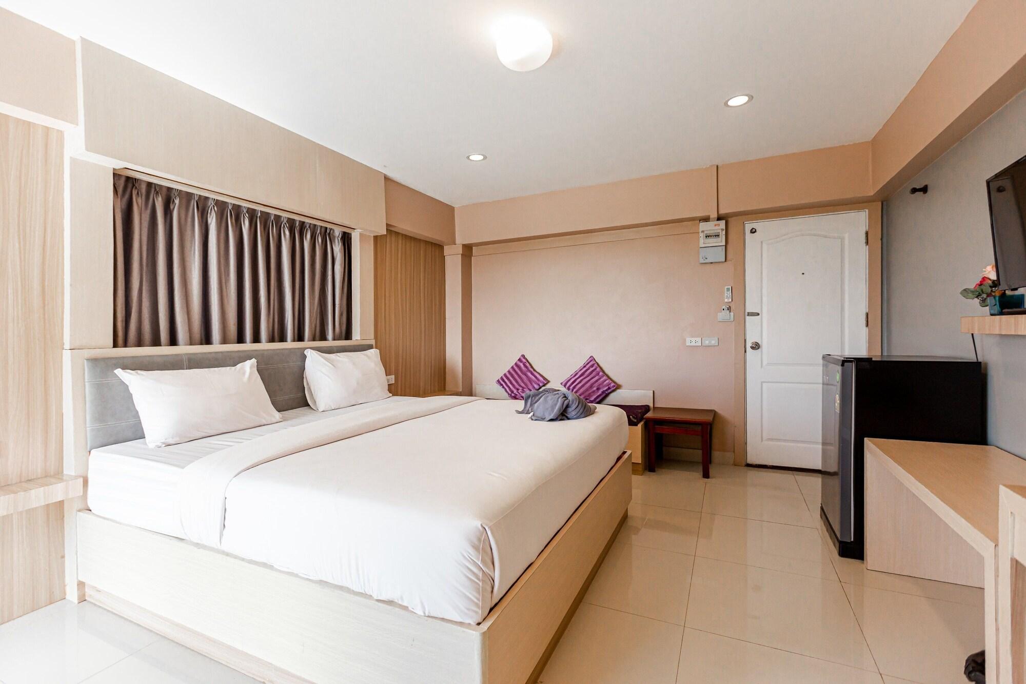 Latin Garden Hotel Bangkok