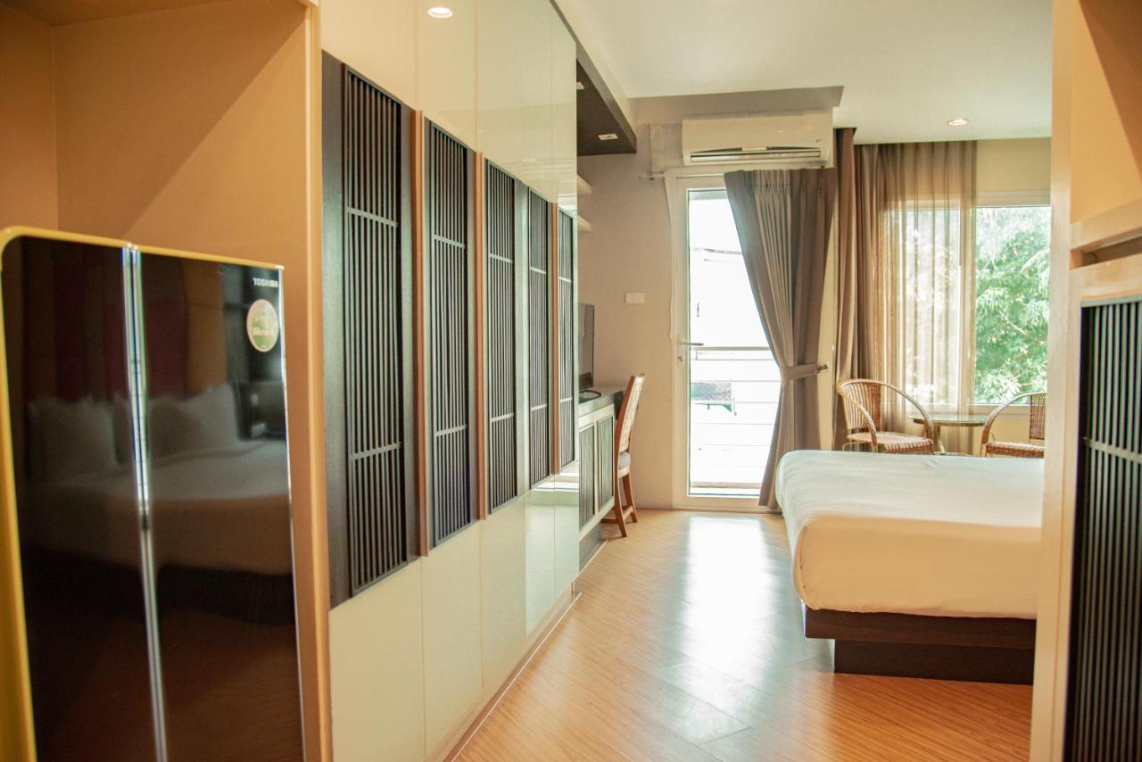 The Sunreno Aparthotel 3*