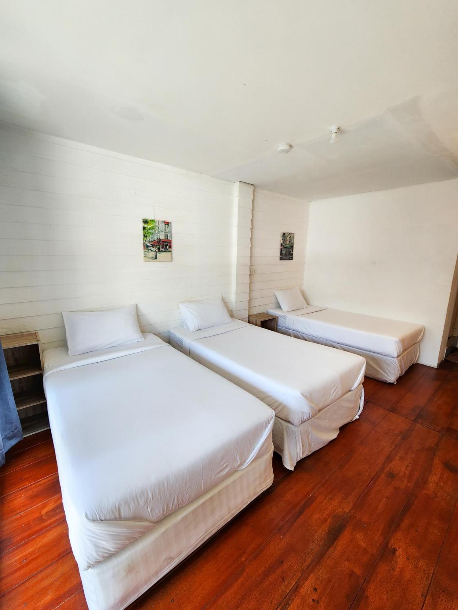 Back Backpackers * Banguecoque