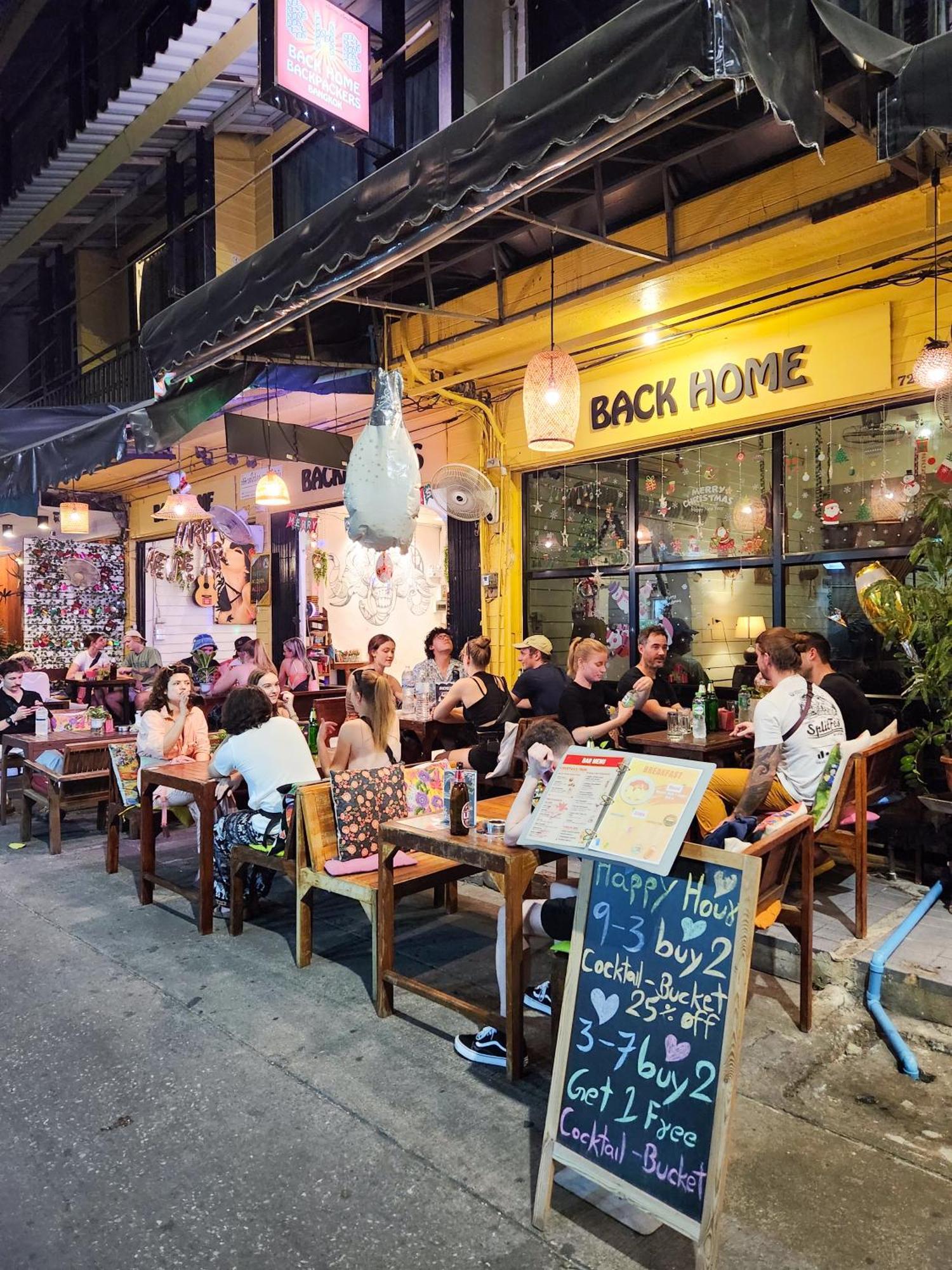 Back Backpackers Albergue Banguecoque