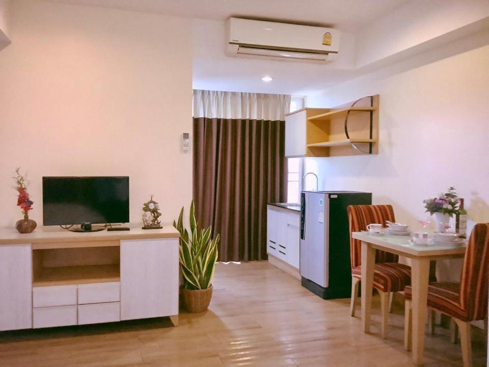 Sky Place Srinakarin 3* Bangkok