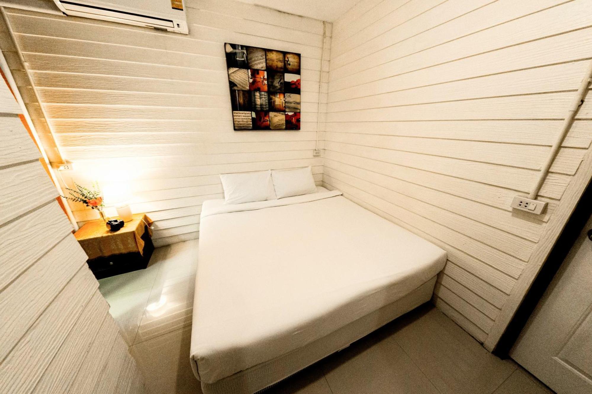 Back Backpackers Albergue Banguecoque