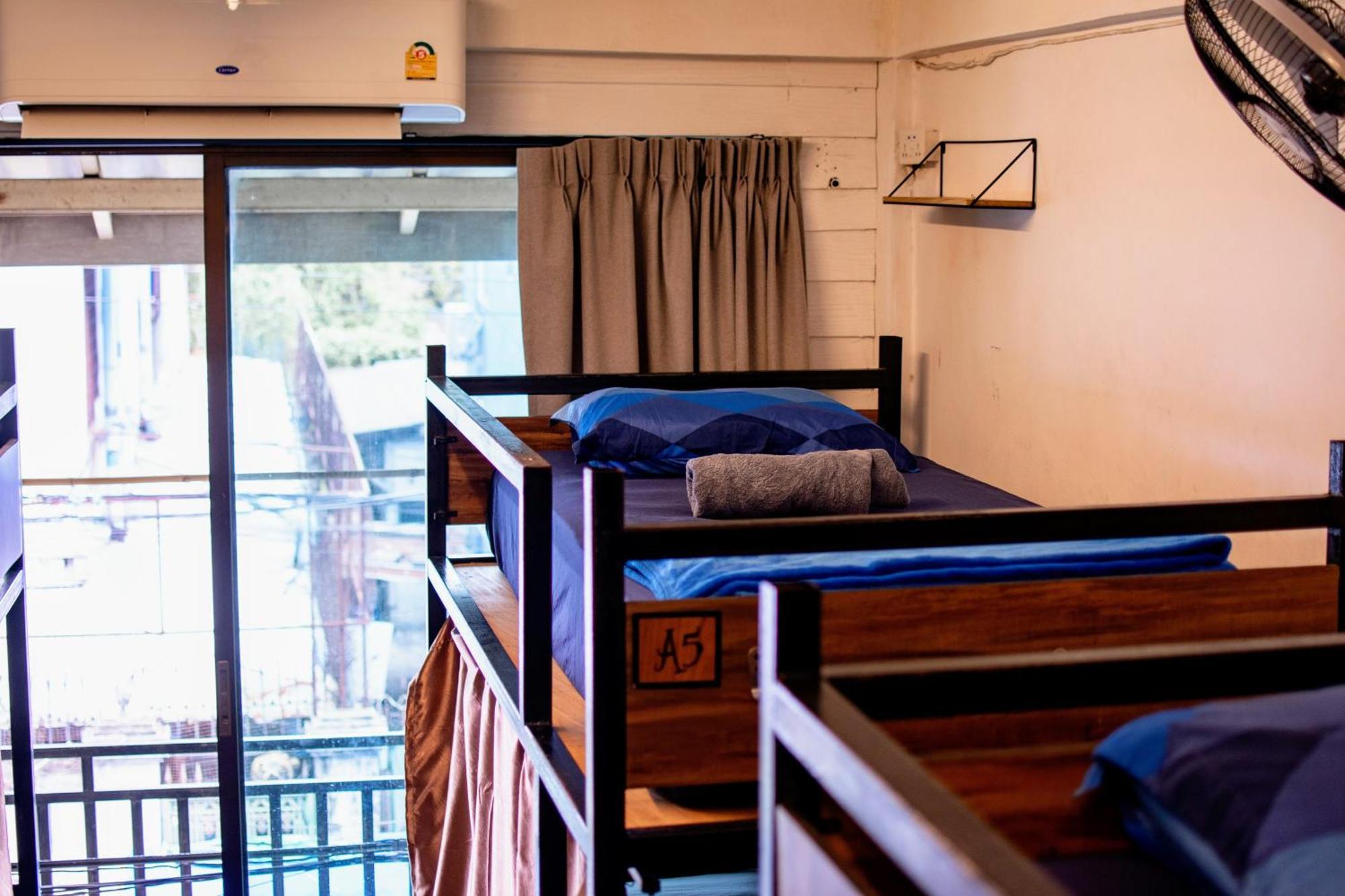 Albergue Back Backpackers Banguecoque