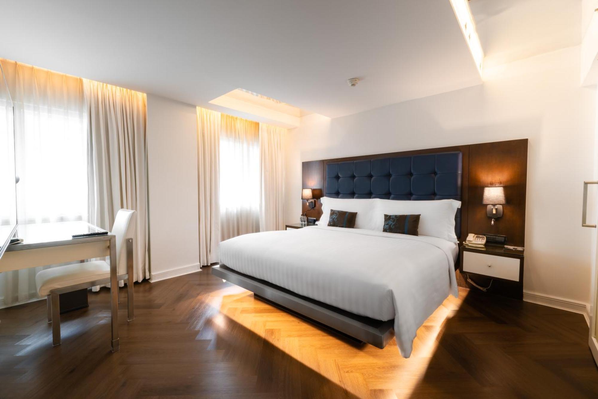 Hotel Night - Sukhumvit 15