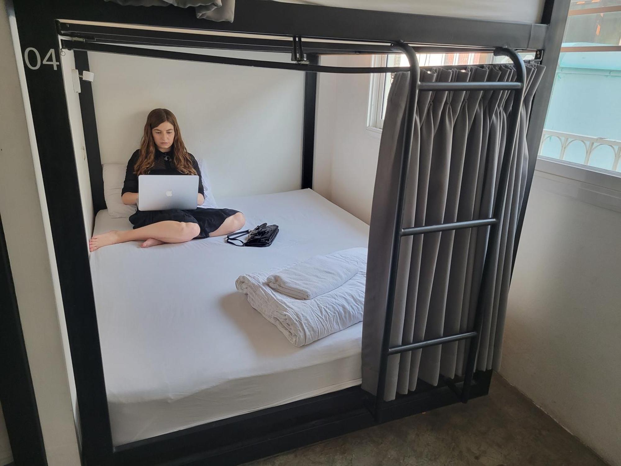 Albergue Holy Sheet