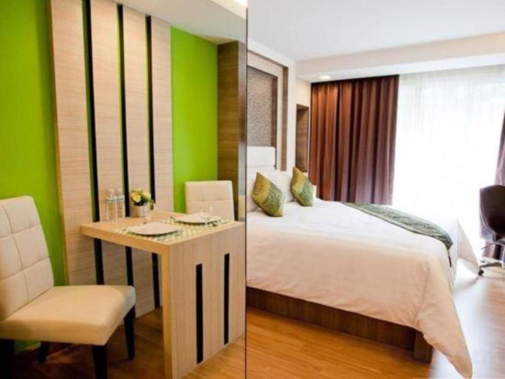 Icheck Residences Sukhumvit 20 Hotel 3*