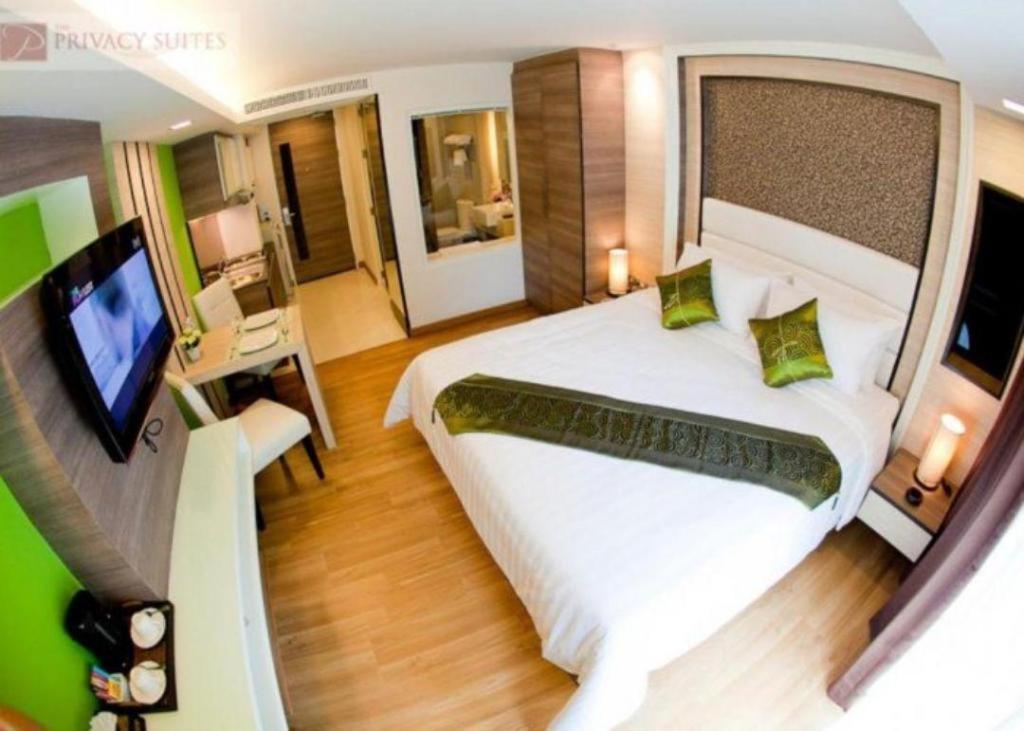 Icheck Residences Sukhumvit 20 3*