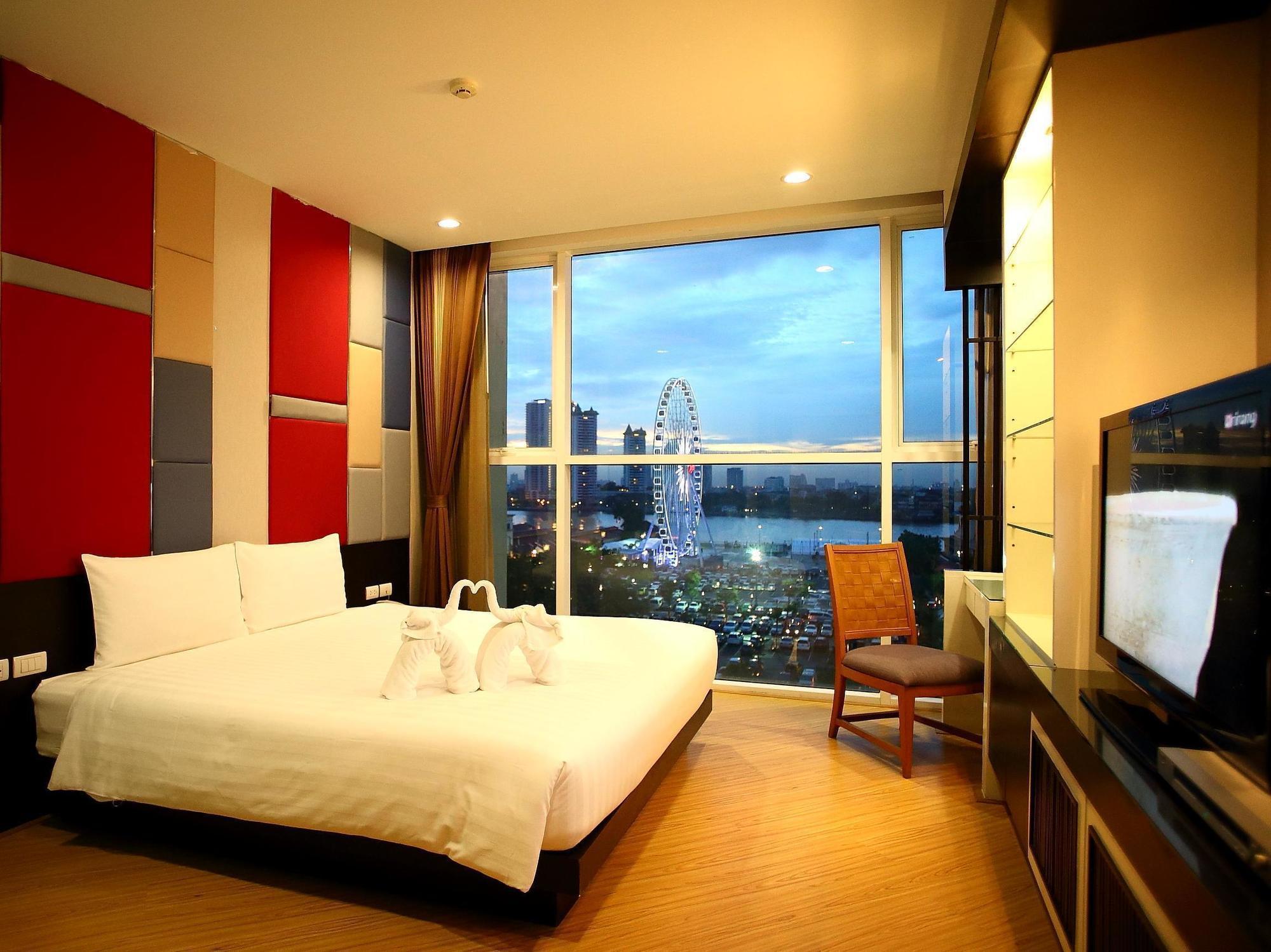 The Sunreno Aparthotel