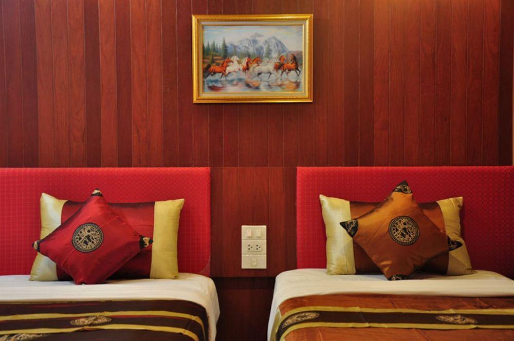 Sky 2 Hotel 2*
