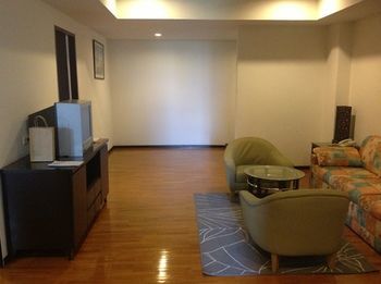 Sky Place Srinakarin 3*