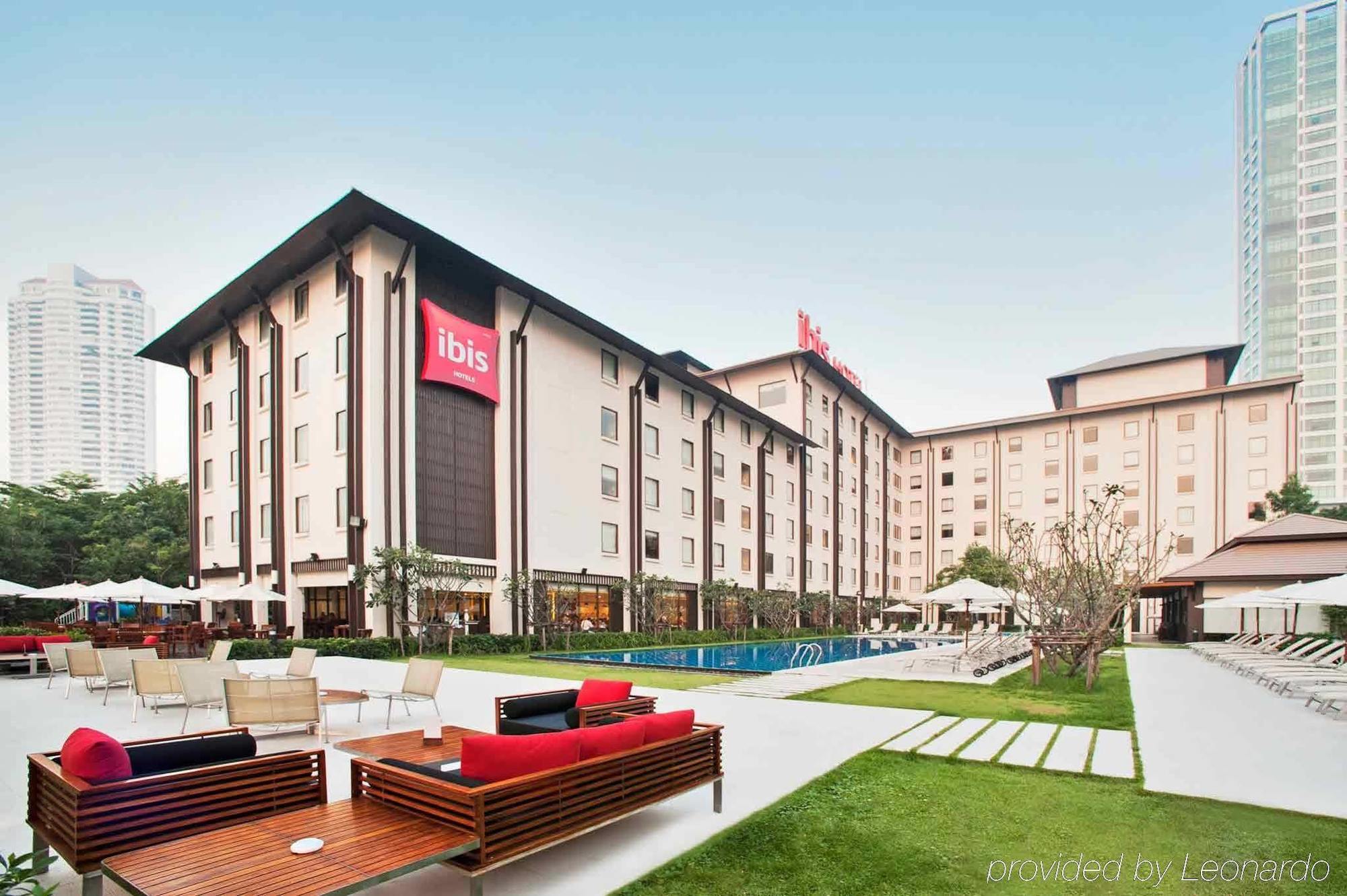 Ibis Riverside 3*