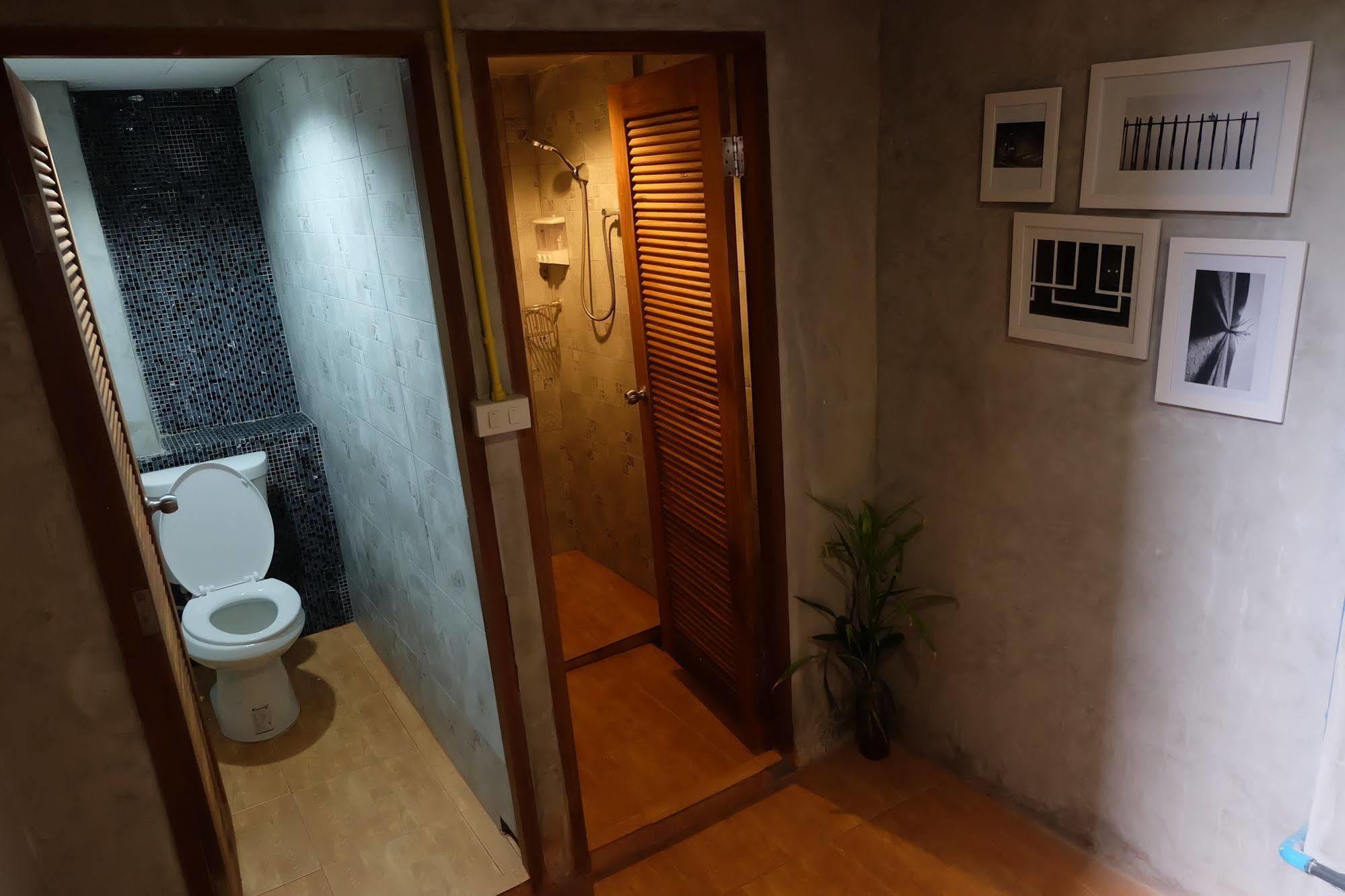 Buff Hostel