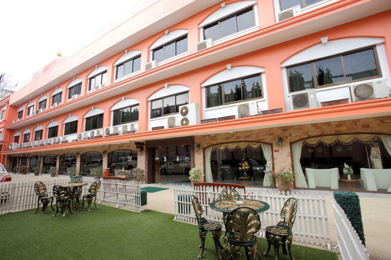 Hotel Pj Watergate 3*