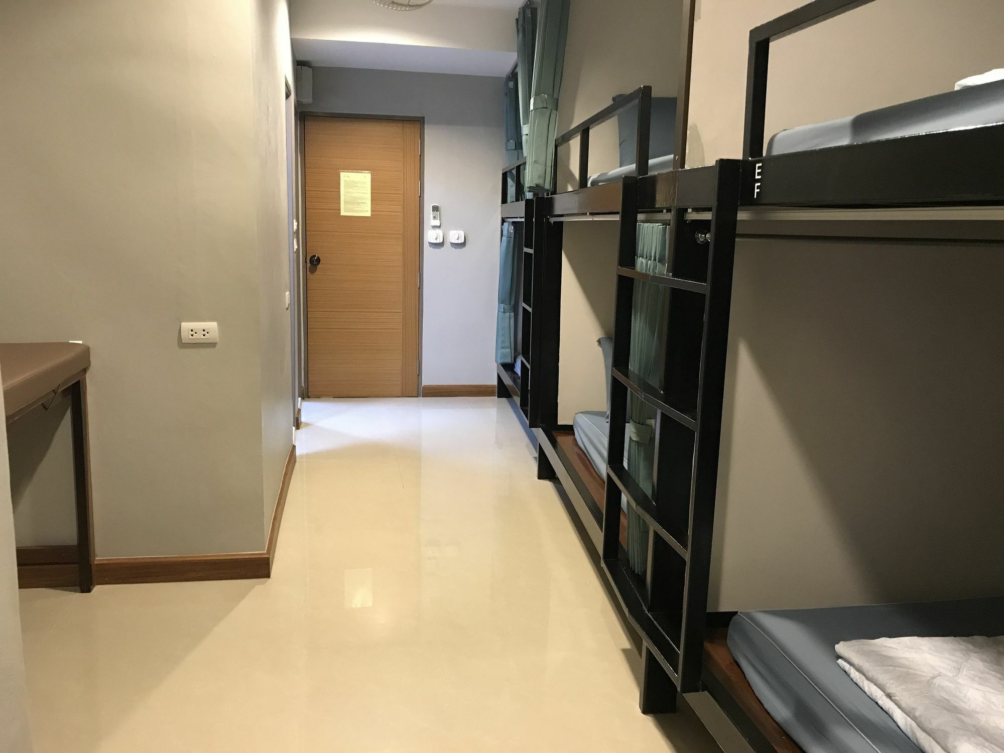 Restiny Hostel Bangkok