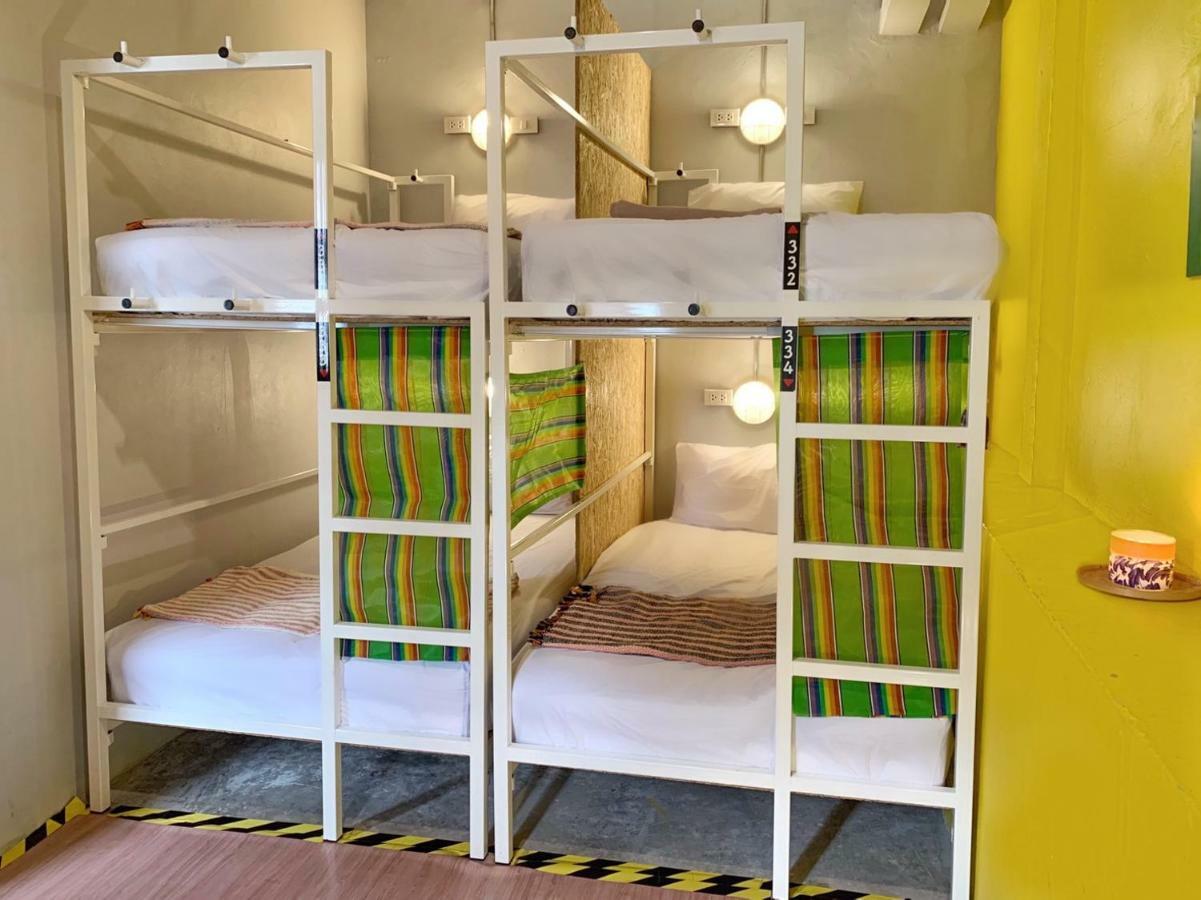 Hostel Adventure