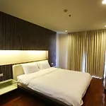 Double Tree Residence