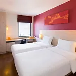 Ibis Bangkok Riverside