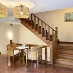 Nt Place Sukhumvit Suites