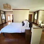 Nt Place Sukhumvit Suites