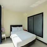 5 Chang Palace
