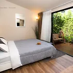 37 Nature House