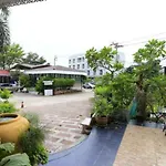 Platinum Place