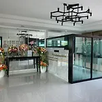 Icare Residence & Hotel