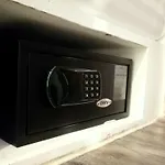 S Box Sukhumvit Hotel