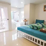 Parvena Hotel