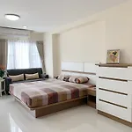 Charming Resident At Ekkamai From Studio Unit Up To 2 Bedroom Apartment