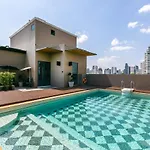 Thea, Executive Suite Serviced Apartment In Ekamai
