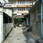 New Central Guesthouse
