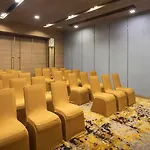 Solitaire Bangkok Sukhumvit 11