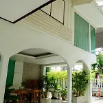 Saphan Krungthep Hostel