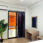 Gp House Apartment - Studio Room Sukhumvit Near Bts