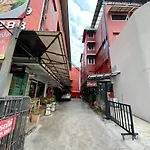 Ratanawong Place 523